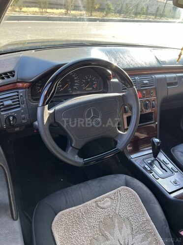 Mercedes E 200 1996, 555,555 km - 2.0 l - Bakı