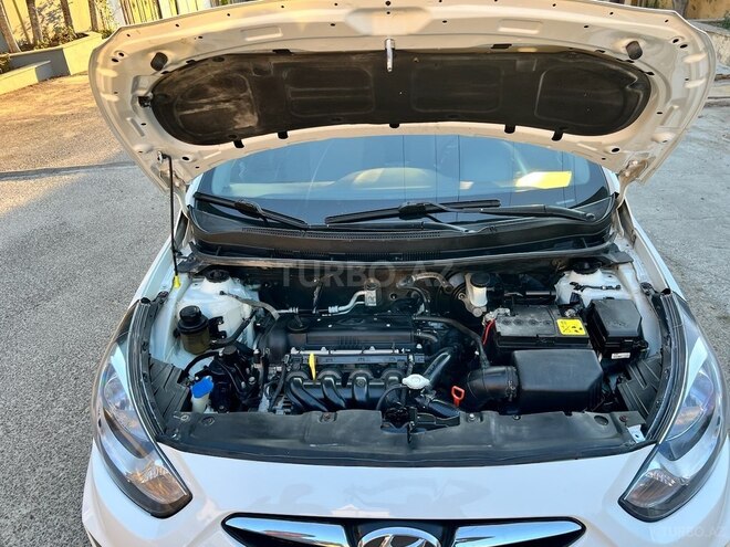Hyundai Accent 2013, 300,485 km - 1.4 л - Bakı