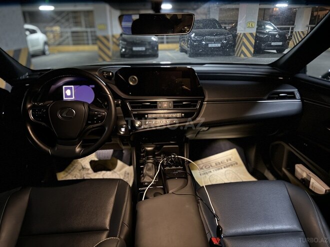Lexus ES 200 2022, 10,000 km - 2.0 l - Bakı