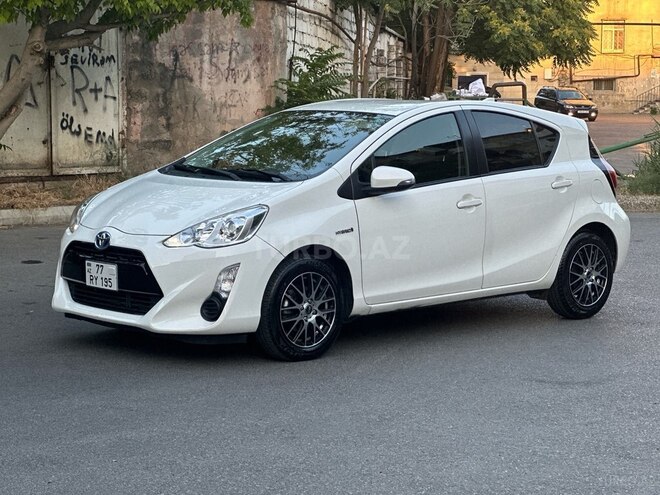 Toyota Aqua 2016, 68,000 km - 1.5 l - Bakı