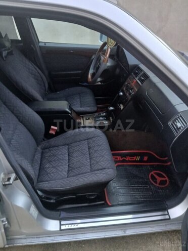 Mercedes C 180 1994, 280,000 km - 1.8 л - Quba