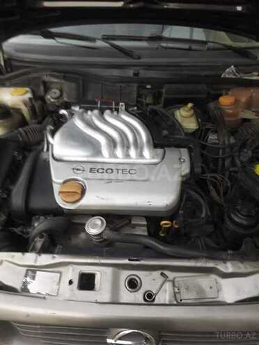 Opel Astra 1996, 388,000 km - 1.6 l - Quba