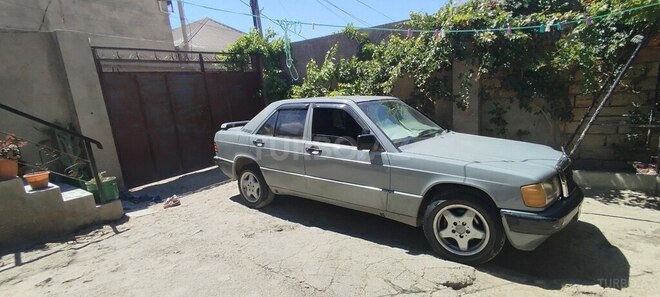Mercedes 190 1990, 142,152 km - 2.0 l - Bakı