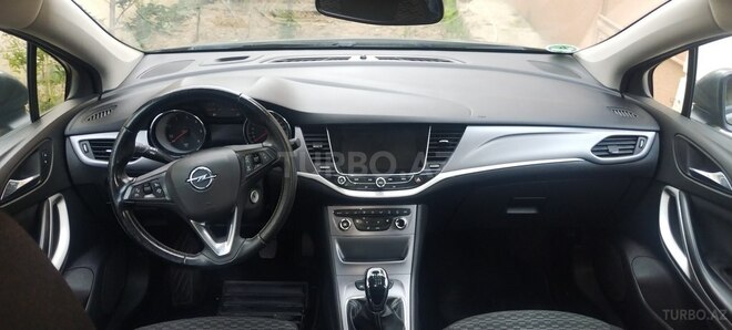 Opel Astra 2017, 246,000 km - 1.6 l - Bakı
