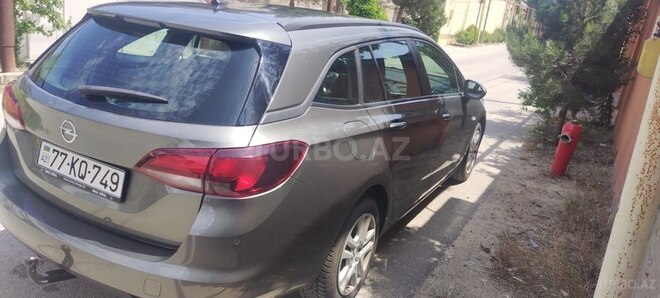 Opel Astra 2017, 246,000 km - 1.6 l - Bakı