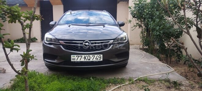 Opel Astra 2017, 246,000 km - 1.6 l - Bakı