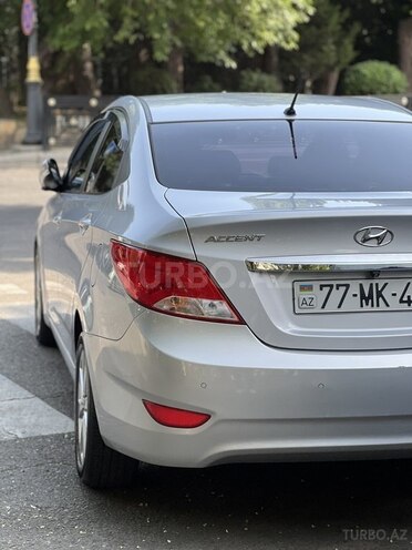 Hyundai Accent 2016, 190,000 km - 1.6 л - Bakı