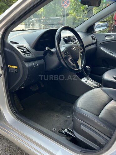 Hyundai Accent 2016, 190,000 km - 1.6 л - Bakı