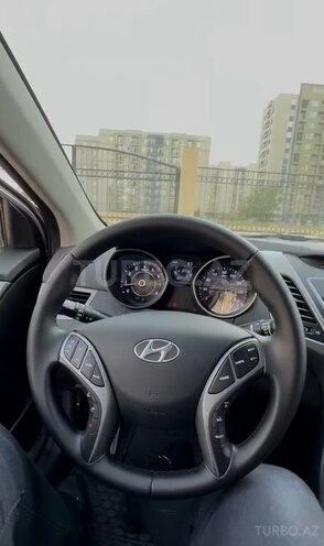 Hyundai Elantra 2014, 179,603 km - 1.8 л - Bakı