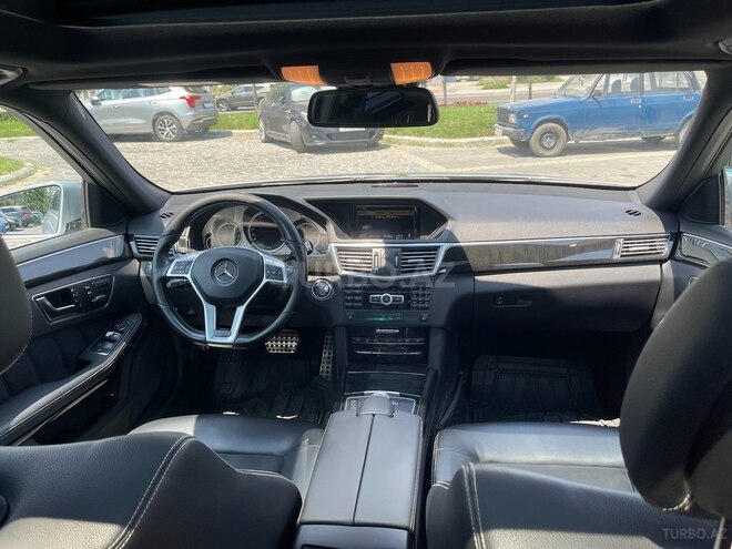 Mercedes E 250 2011, 176,900 km - 1.8 l - Bakı