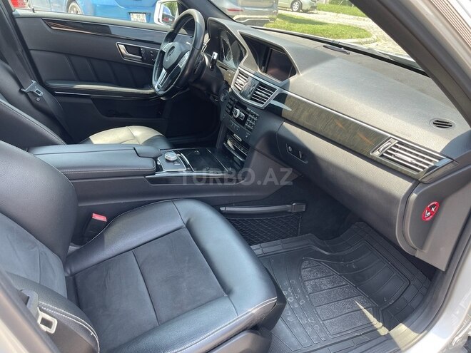 Mercedes E 250 2011, 176,900 km - 1.8 l - Bakı