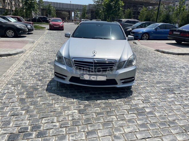 Mercedes E 250 2011, 176,900 km - 1.8 l - Bakı