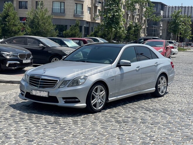 Mercedes E 250 2011, 176,900 km - 1.8 l - Bakı