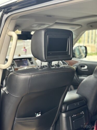 Nissan Patrol 2013, 170,000 km - 5.6 l - Bakı