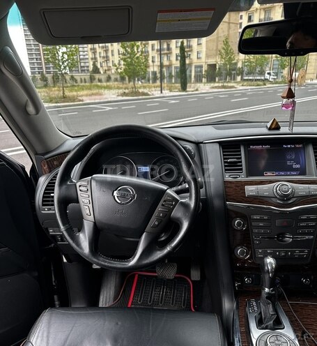 Nissan Patrol 2013, 170,000 km - 5.6 l - Bakı
