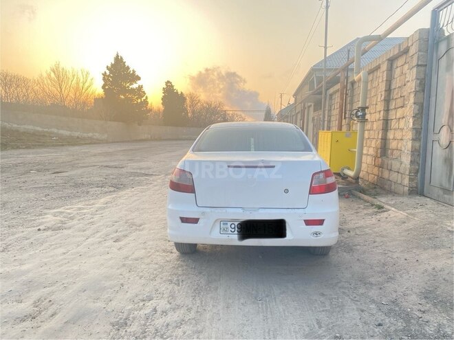Iran Khodro Runna 2013, 250,000 km - 1.6 l - Sumqayıt
