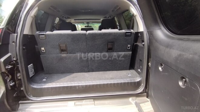 Toyota Land Cruiser Prado-12
