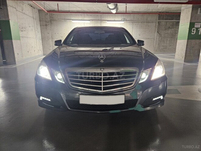 Mercedes E 200 2010, 230,000 km - 1.8 л - Bakı