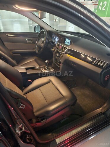 Mercedes E 200 2010, 230,000 km - 1.8 л - Bakı