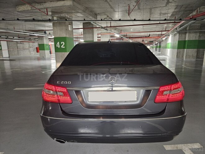 Mercedes E 200 2010, 230,000 km - 1.8 л - Bakı