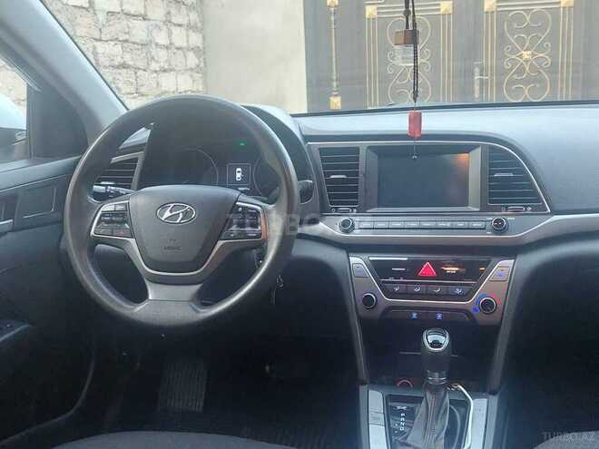 Hyundai Elantra 2018, 154,000 km - 2.0 l - Bakı