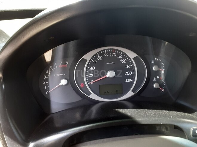Hyundai Tucson 2006, 24,000 km - 2.0 l - Bakı