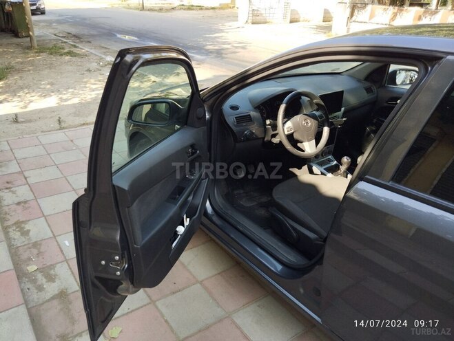 Opel Astra 2009, 207,000 km - 1.3 l - Bakı