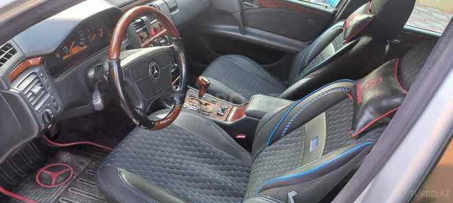 Mercedes E 240 1998, 180,000 km - 2.4 l - Sumqayıt
