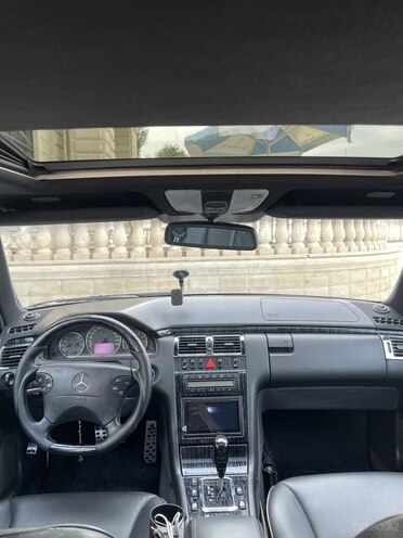 Mercedes E 320 2000, 279,606 km - 3.2 l - Bərdə