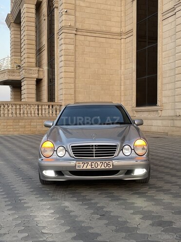 Mercedes E 320 2000, 279,606 km - 3.2 l - Bərdə