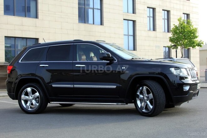 Jeep Grand Cherokee 2012, 157,000 km - 3.6 l - Quba