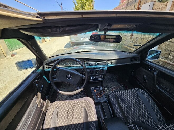 Mercedes 190 1990, 428,325 km - 2.0 l - Bakı