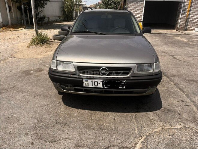 Opel Astra 1997, 255,000 km - 1.6 l - Bakı