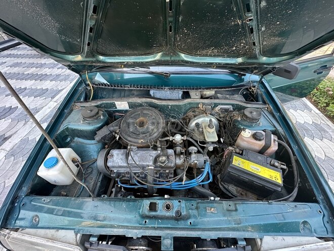 LADA (VAZ) 21099 2000, 95,000 km - 1.6 л - Salyan