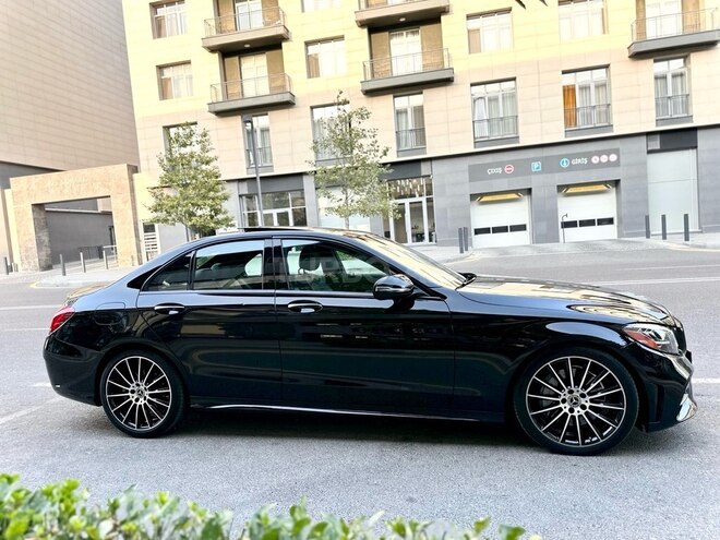 Mercedes C 300 2019, 63,700 km - 2.0 l - Bakı
