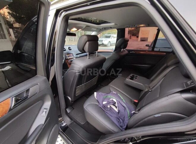 Mercedes ML 350 4MATIC 2010, 193,000 km - 3.5 l - Bakı