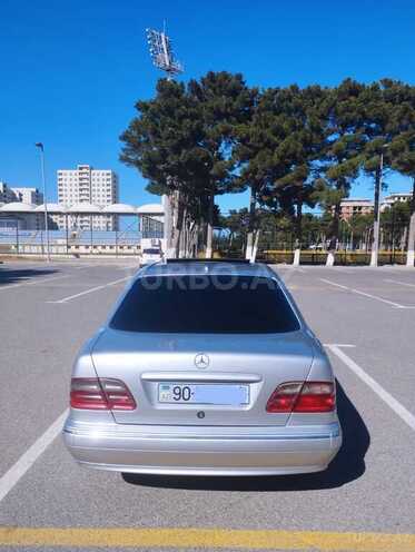 Mercedes E 270 2001, 375,000 km - 2.7 l - Bakı