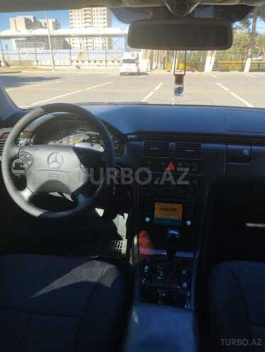 Mercedes E 270 2001, 375,000 km - 2.7 l - Bakı