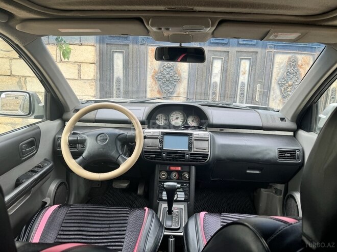Nissan X-Trail 2006, 350,000 km - 2.0 l - Şirvan