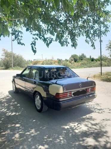 Mercedes 190 1990, 285,876 km - 1.8 l - Sabirabad