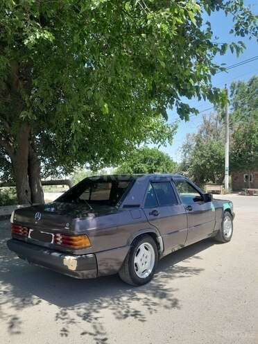 Mercedes 190 1990, 285,876 km - 1.8 l - Sabirabad
