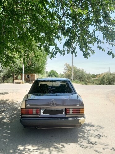 Mercedes 190 1990, 285,876 km - 1.8 l - Sabirabad