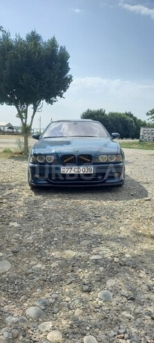 BMW 525 2001, 204,000 km - 2.5 л - Beyləqan