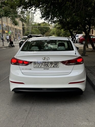 Hyundai Elantra 2017, 106,700 km - 2.0 l - Bakı