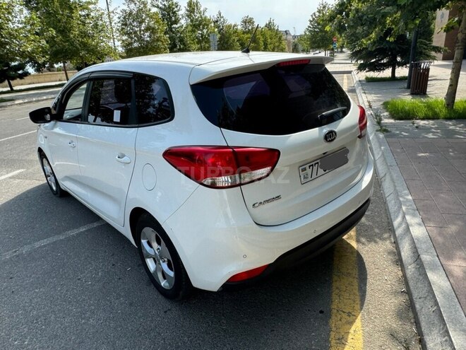 Kia Carens 2015, 218,000 km - 1.7 л - Bakı