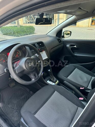 Volkswagen Polo 2012, 300,000 km - 1.6 l - Bakı
