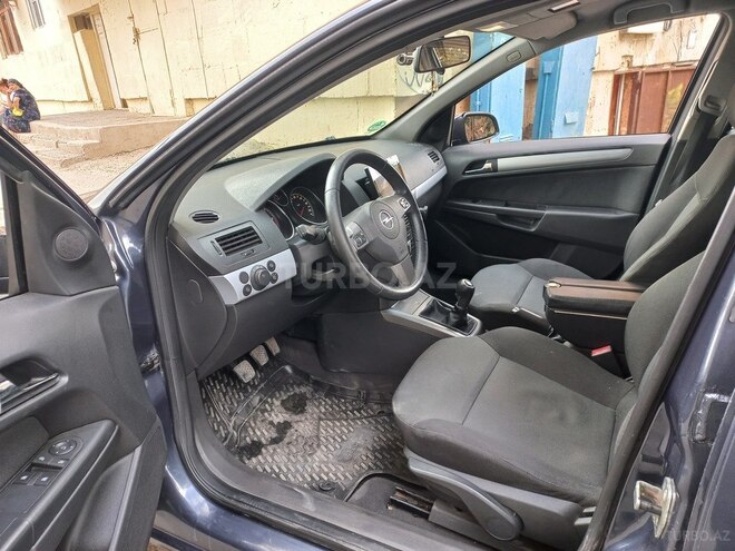 Opel Astra 2006, 298,357 km - 1.3 l - Bakı