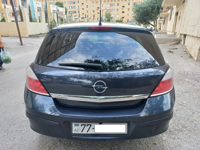 Opel Astra 2006, 298,357 km - 1.3 l - Bakı