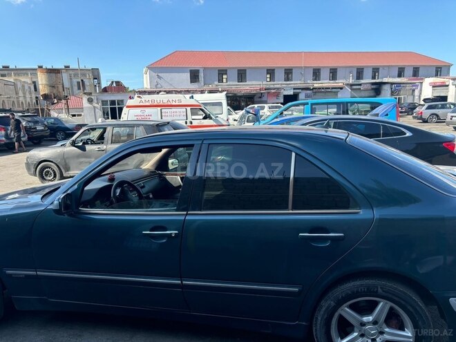 Mercedes E 220 d 2000, 350,000 km - 2.2 l - Bakı