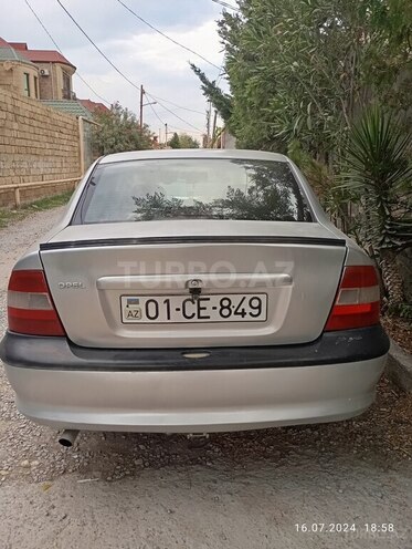 Opel Vectra 1997, 335,000 km - 2.0 l - Bakı